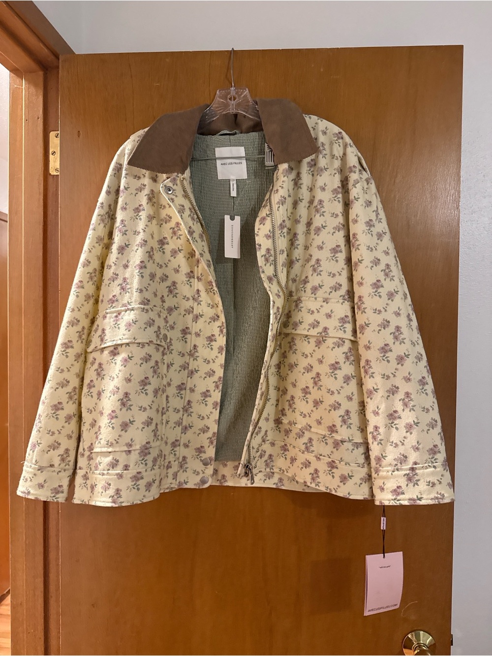 Anthropologie Avec Les Filles Cream Floral Utility Jacket with Brown Collar